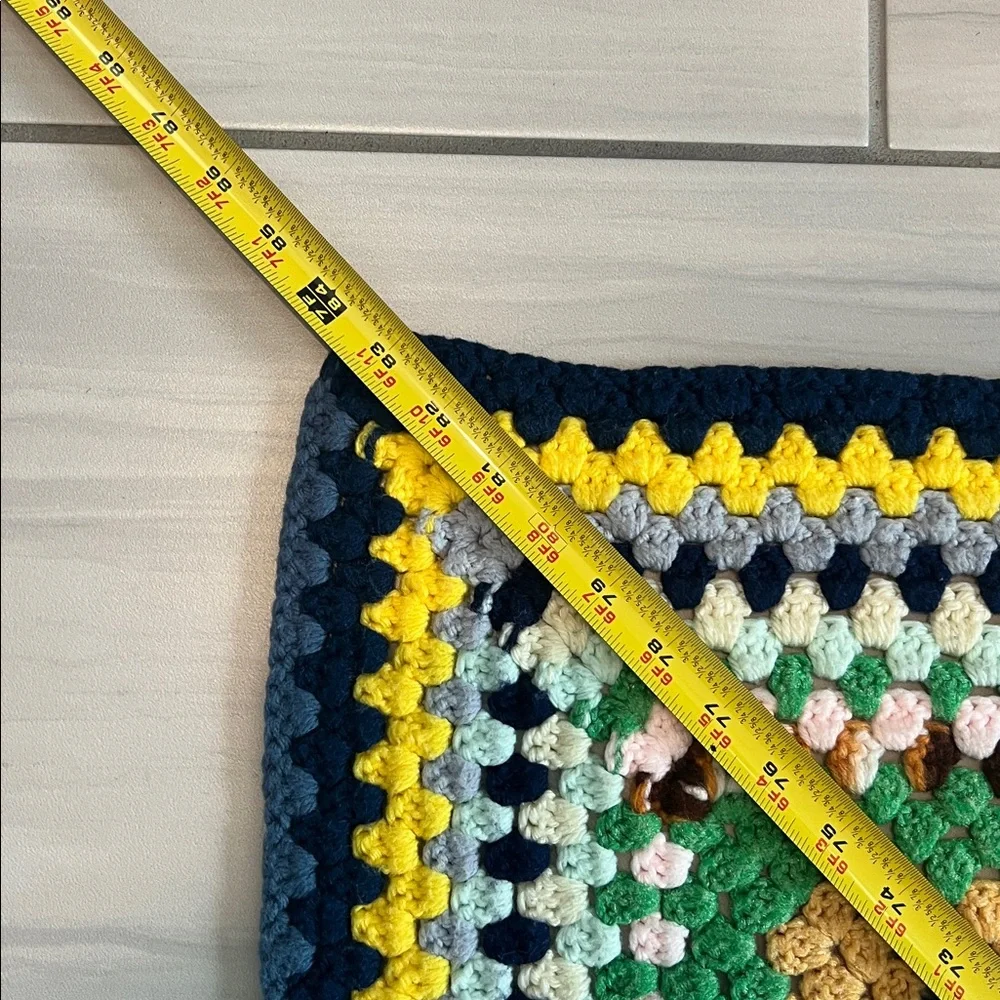 Vintage Handmade Multi-Color Granny Square Crochet Throw Blanket 5’x5’ - Picture 6 of 6